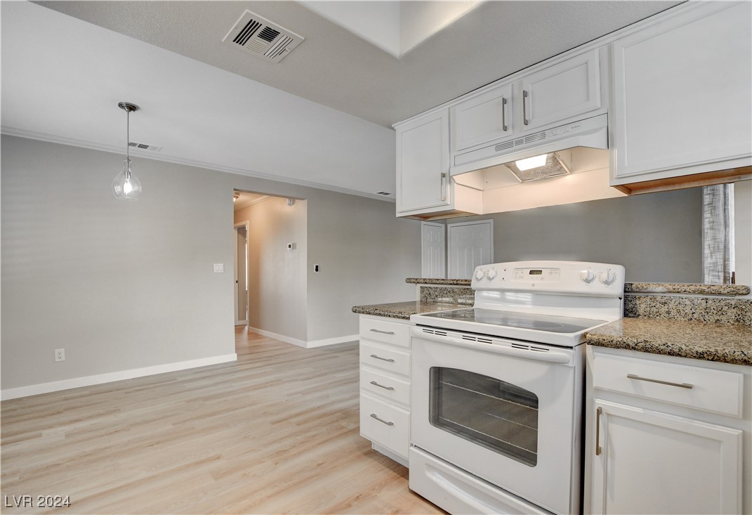 7300 Pirates Cove Road 1032