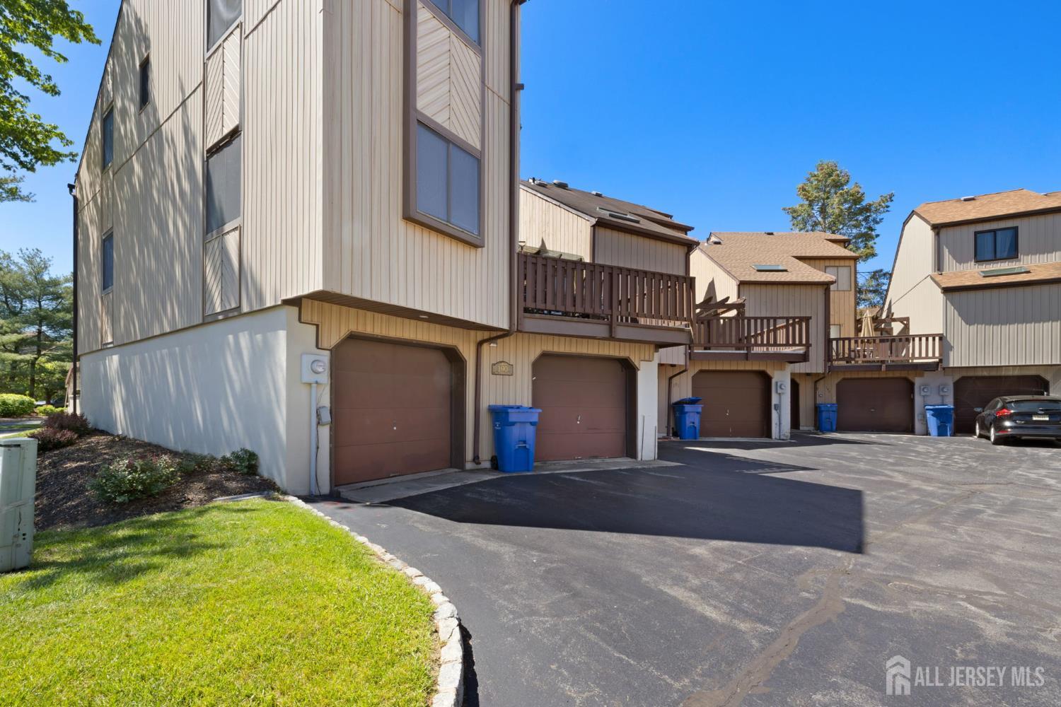 190 Goldmine Lane