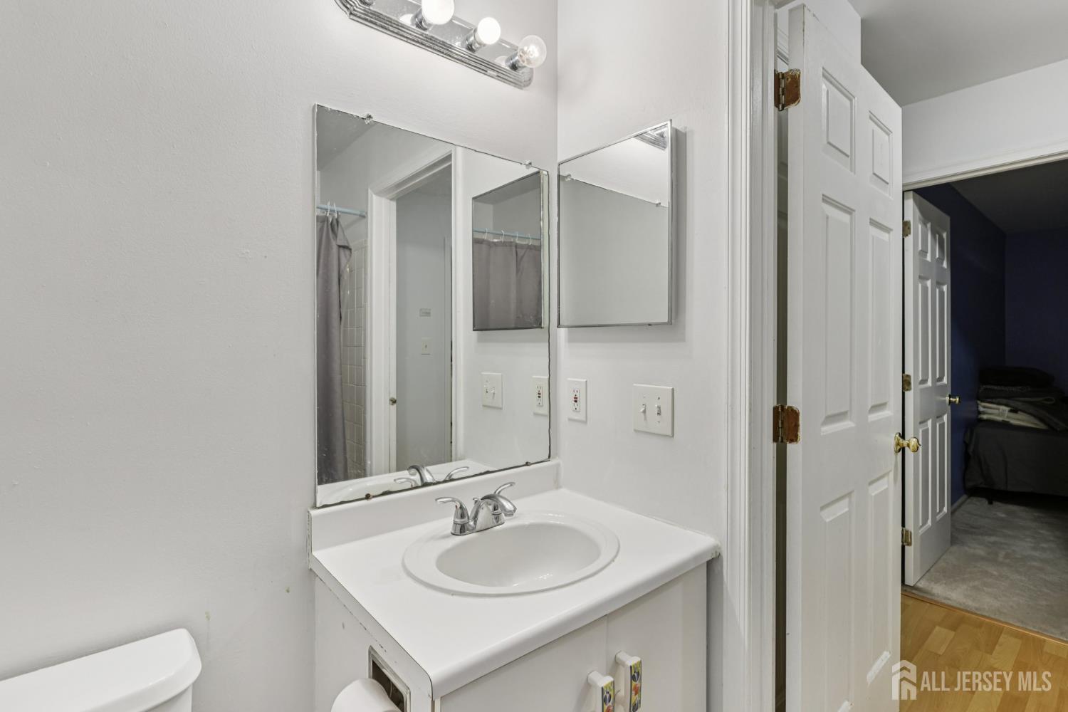 1608 Cypress Lane # 8