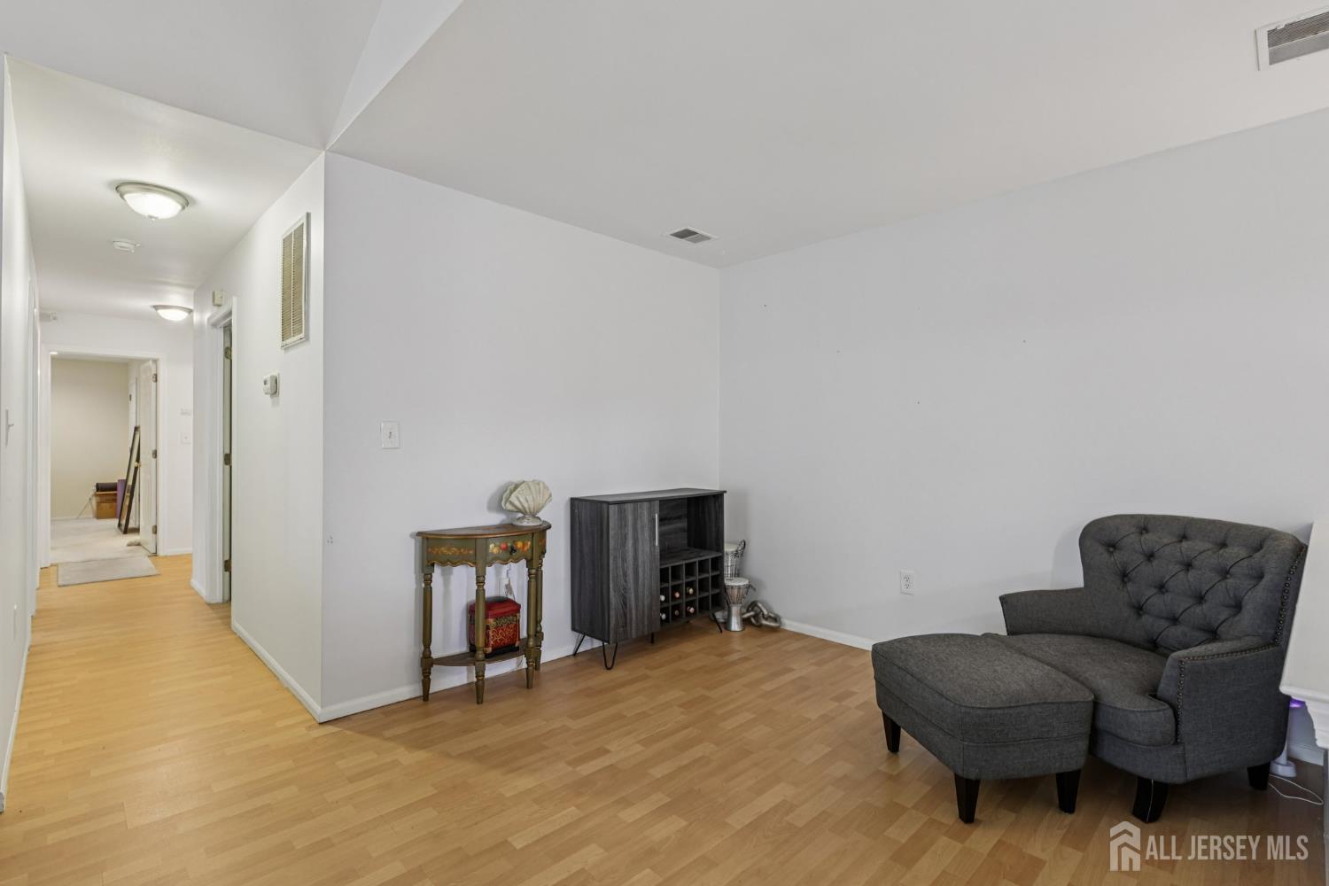1608 Cypress Lane # 8