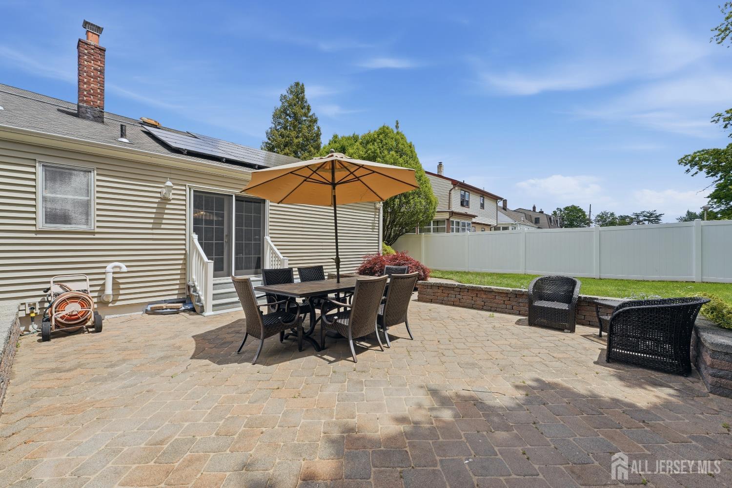 31 Middlehill Road