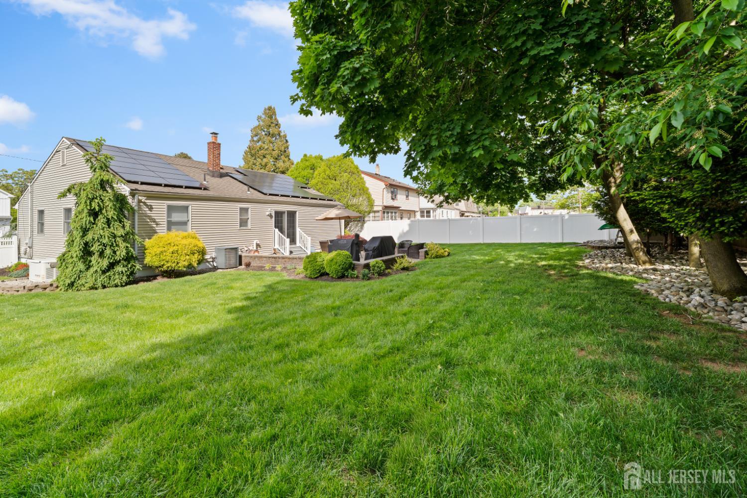 31 Middlehill Road
