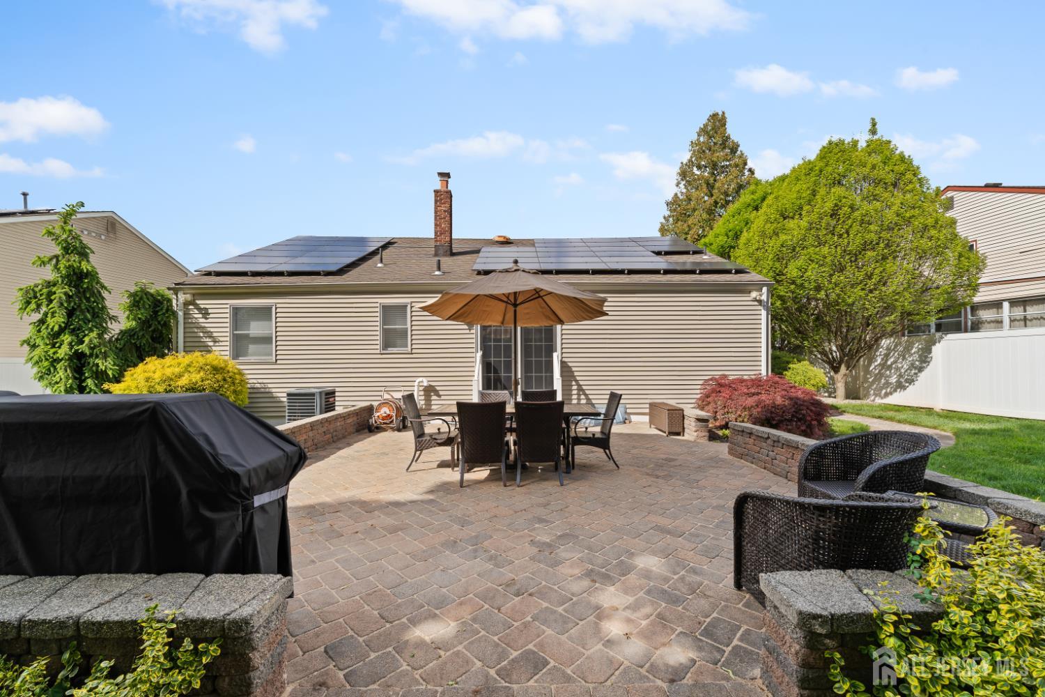 31 Middlehill Road