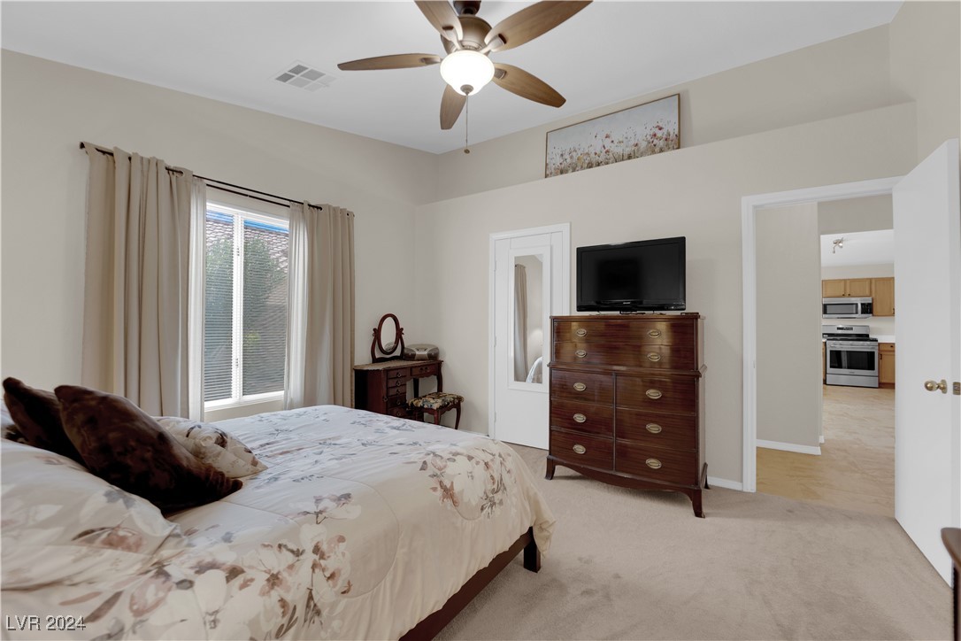 6120 Shallow Springs Street