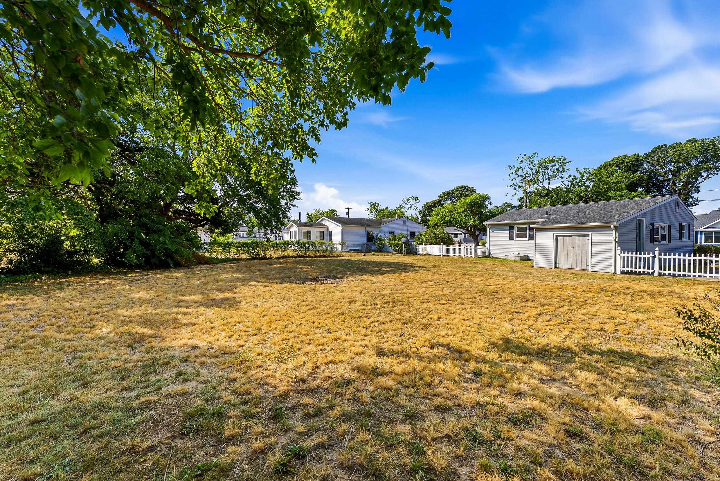 80 Beachhurst Drive
