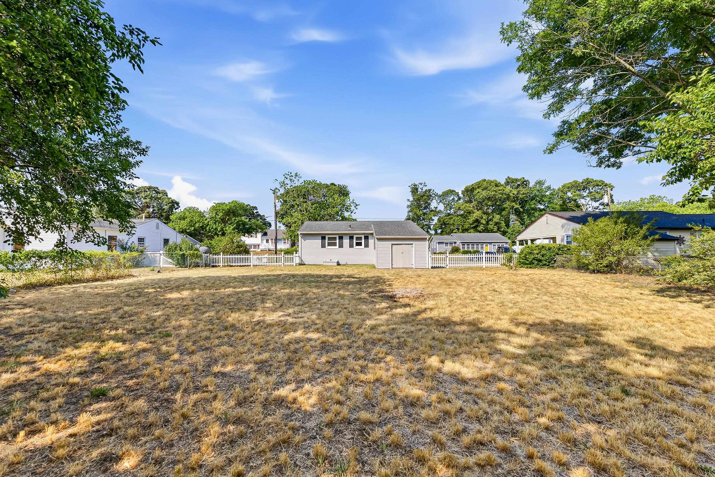 80 Beachhurst Drive