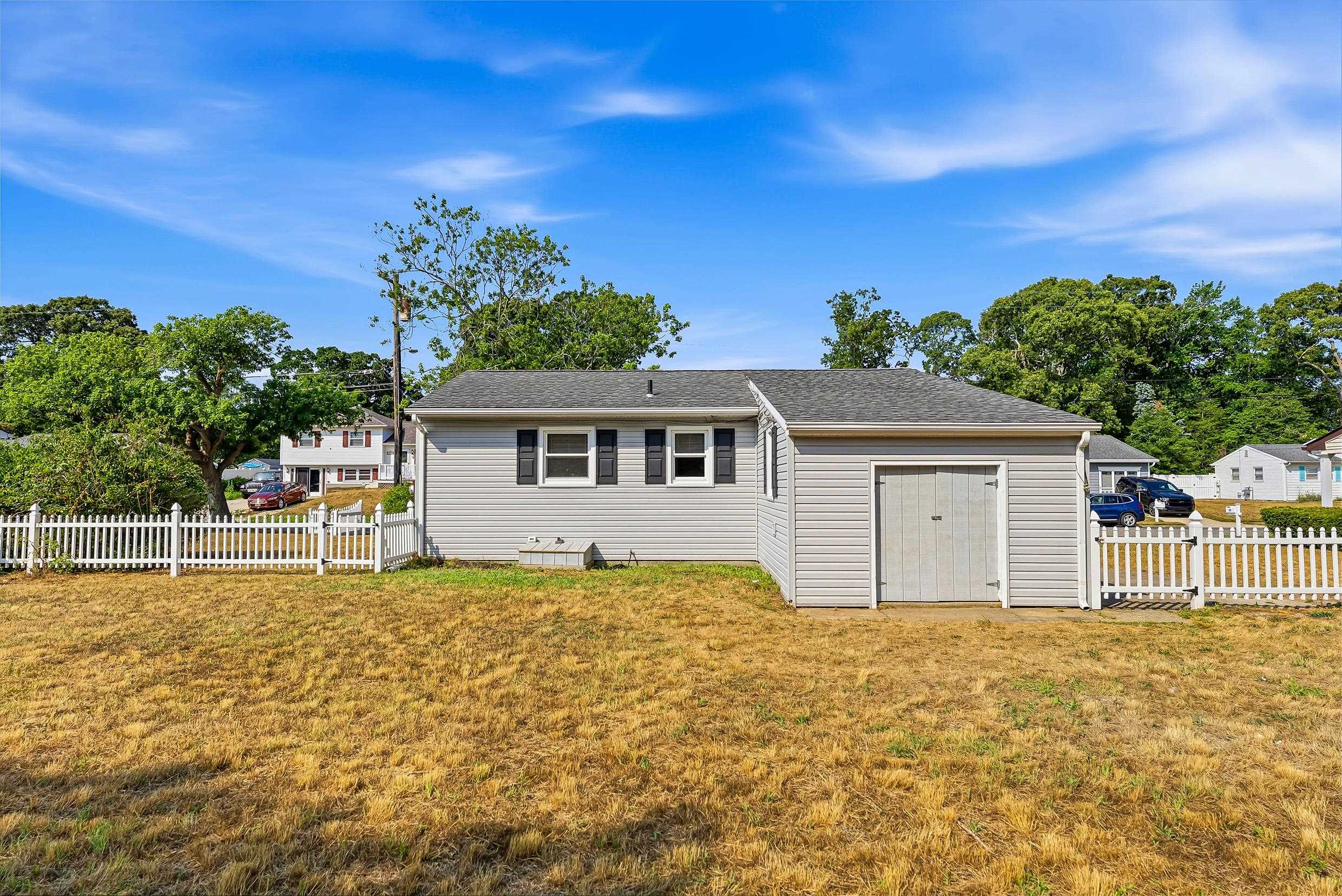 80 Beachhurst Drive
