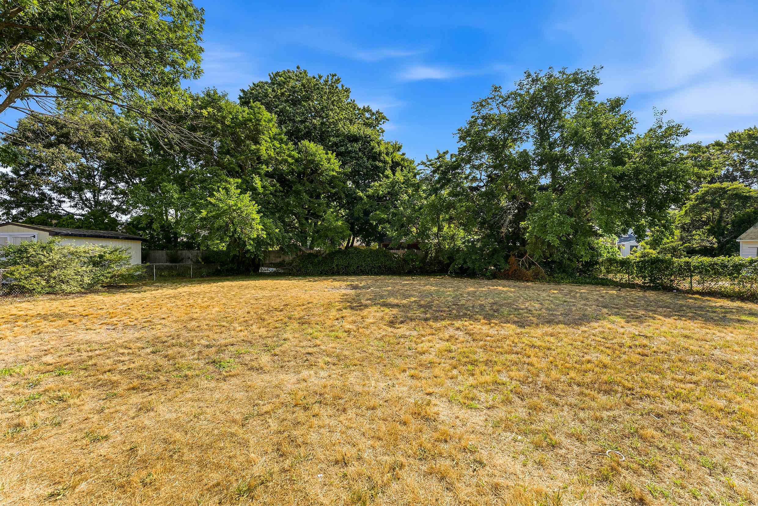 80 Beachhurst Drive