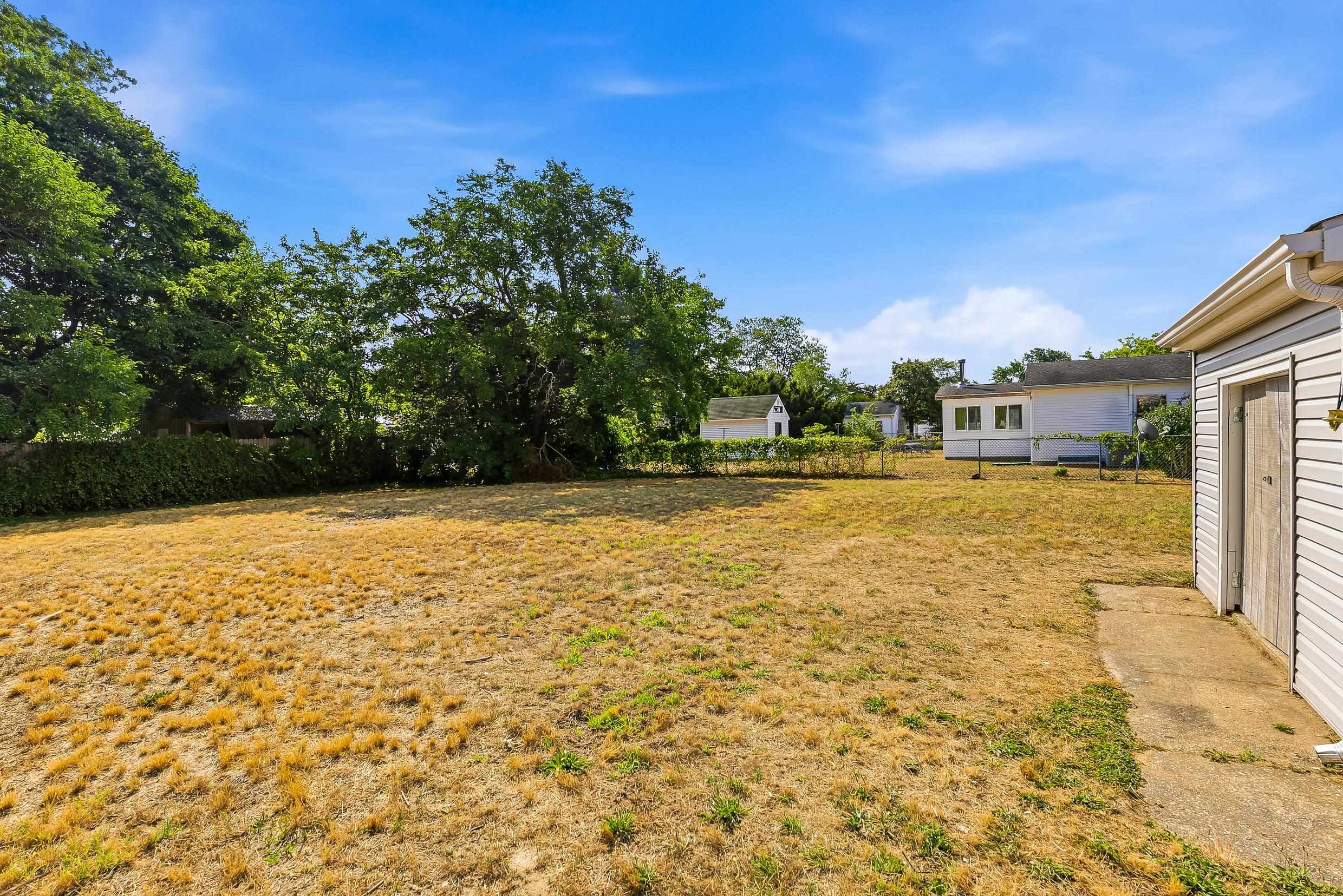 80 Beachhurst Drive