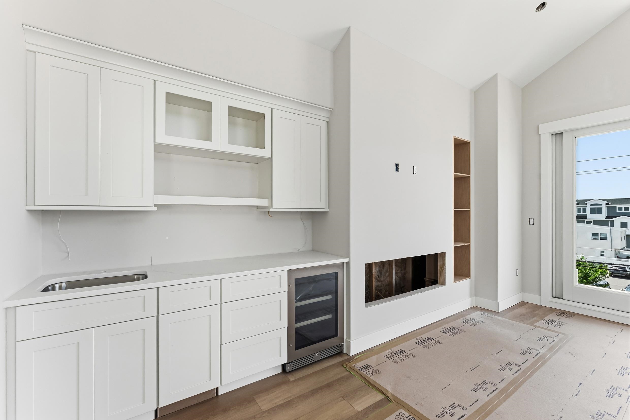 4411 Landis Avenue Unit: 301