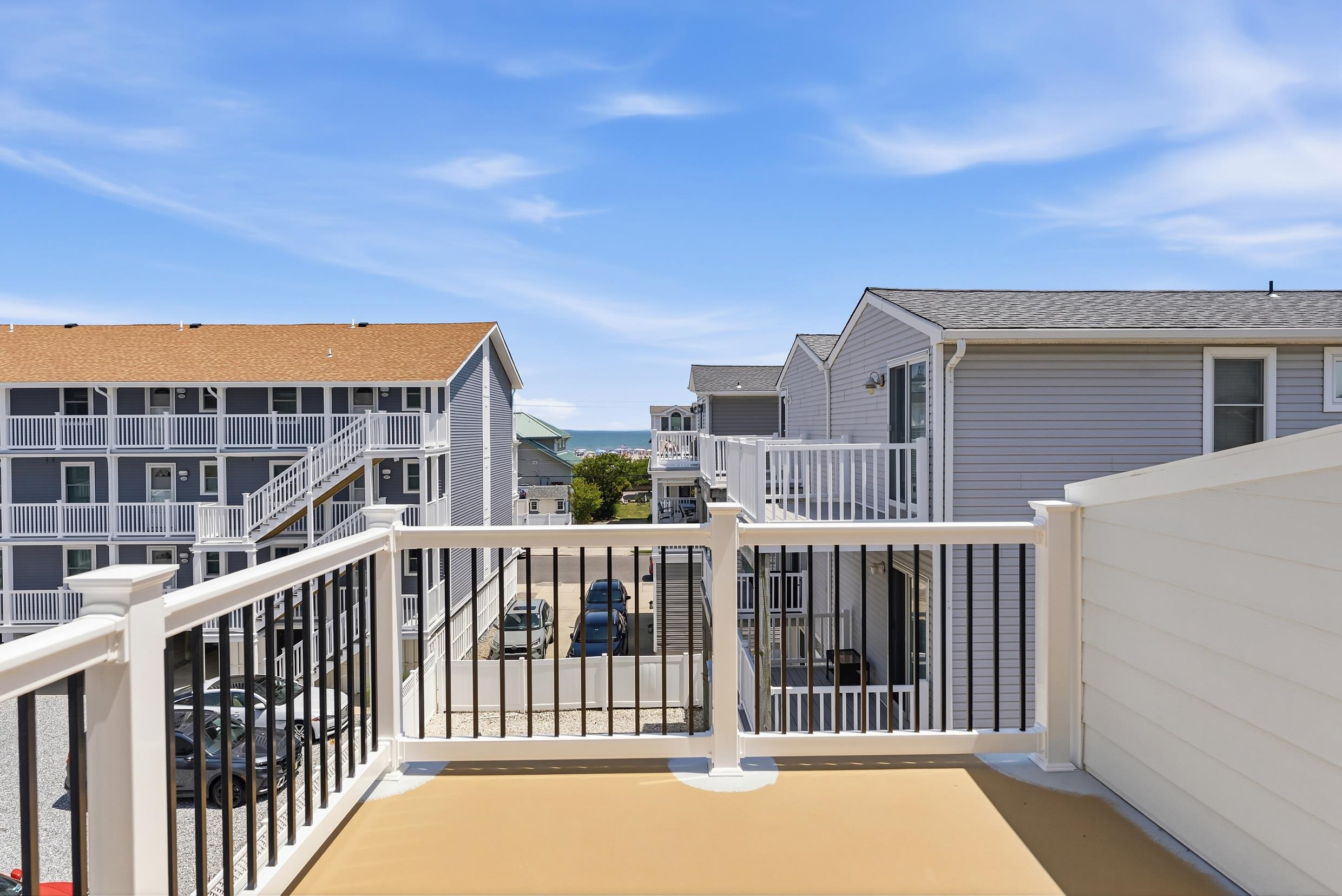 4411 Landis Avenue Unit: 301