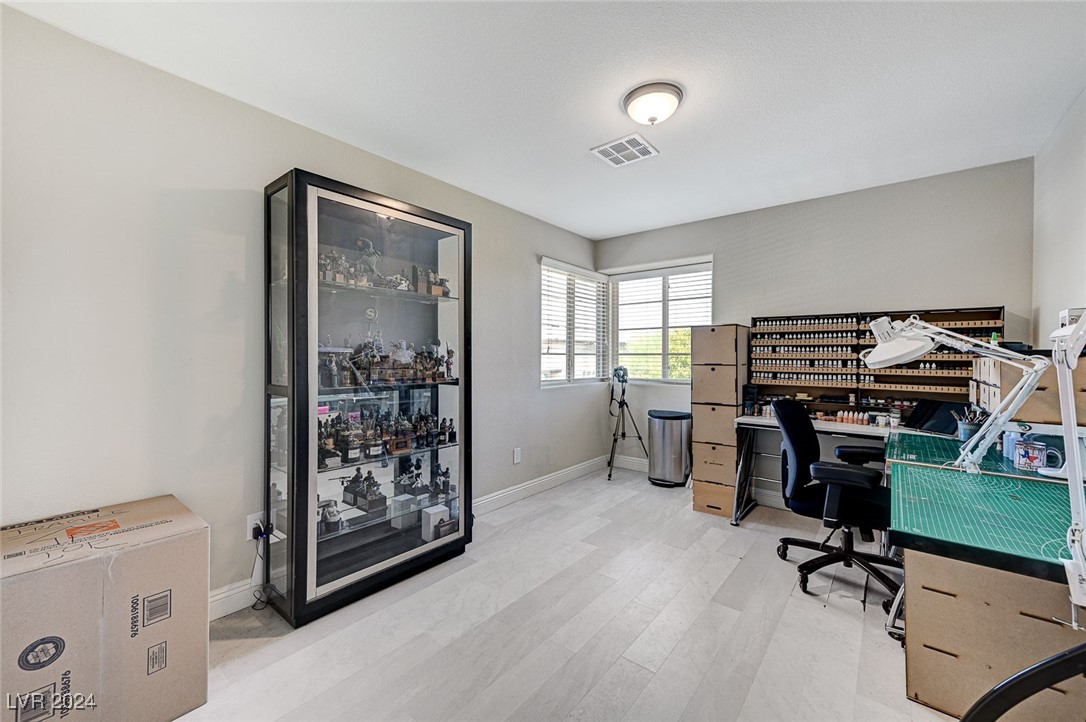 5657 Shadow Bend Drive