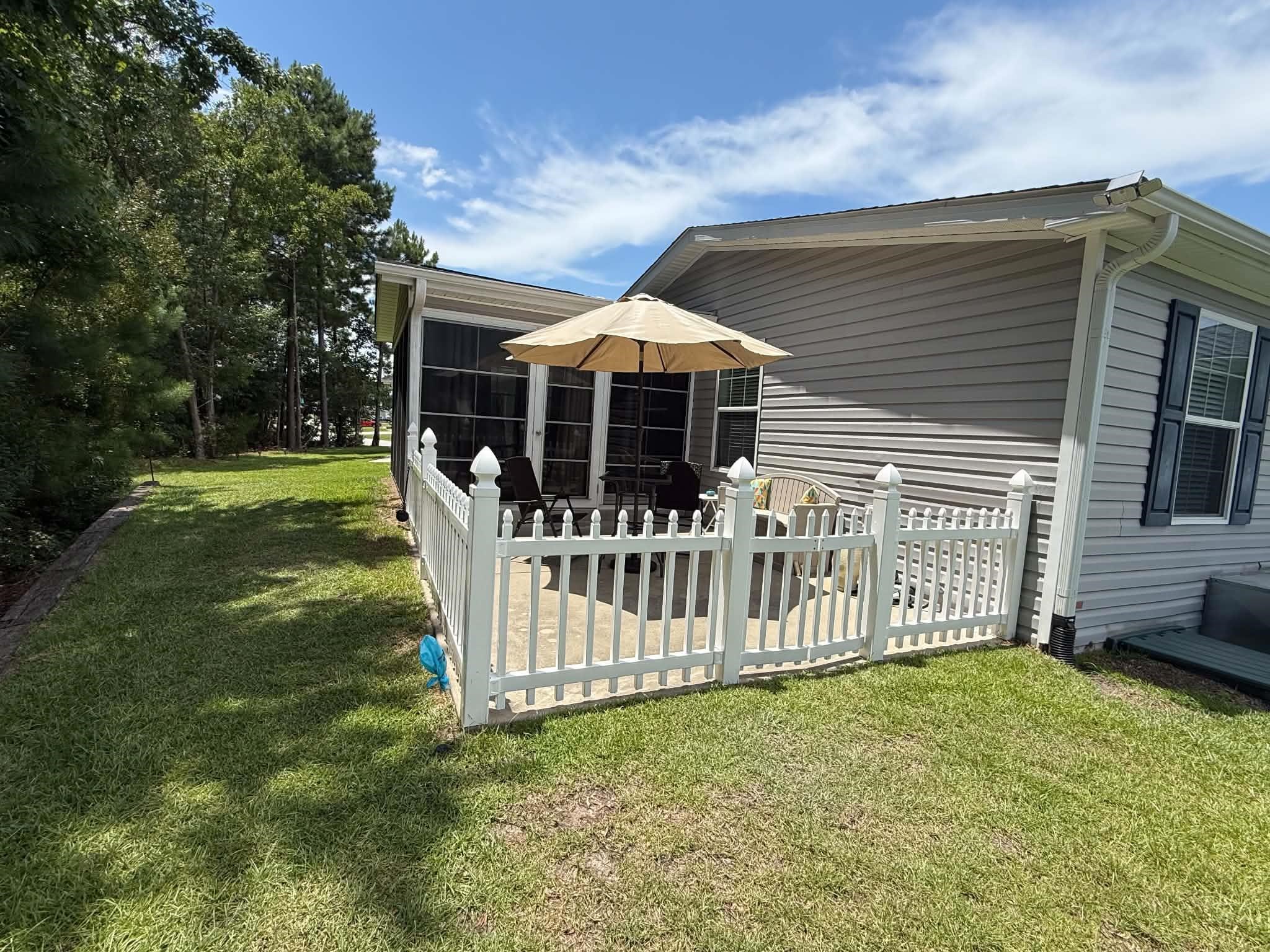 2039 Eastlynn Dr.