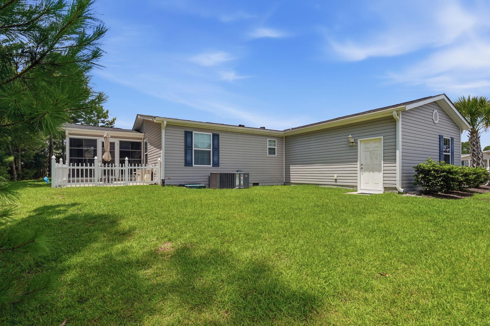 2039 Eastlynn Dr.