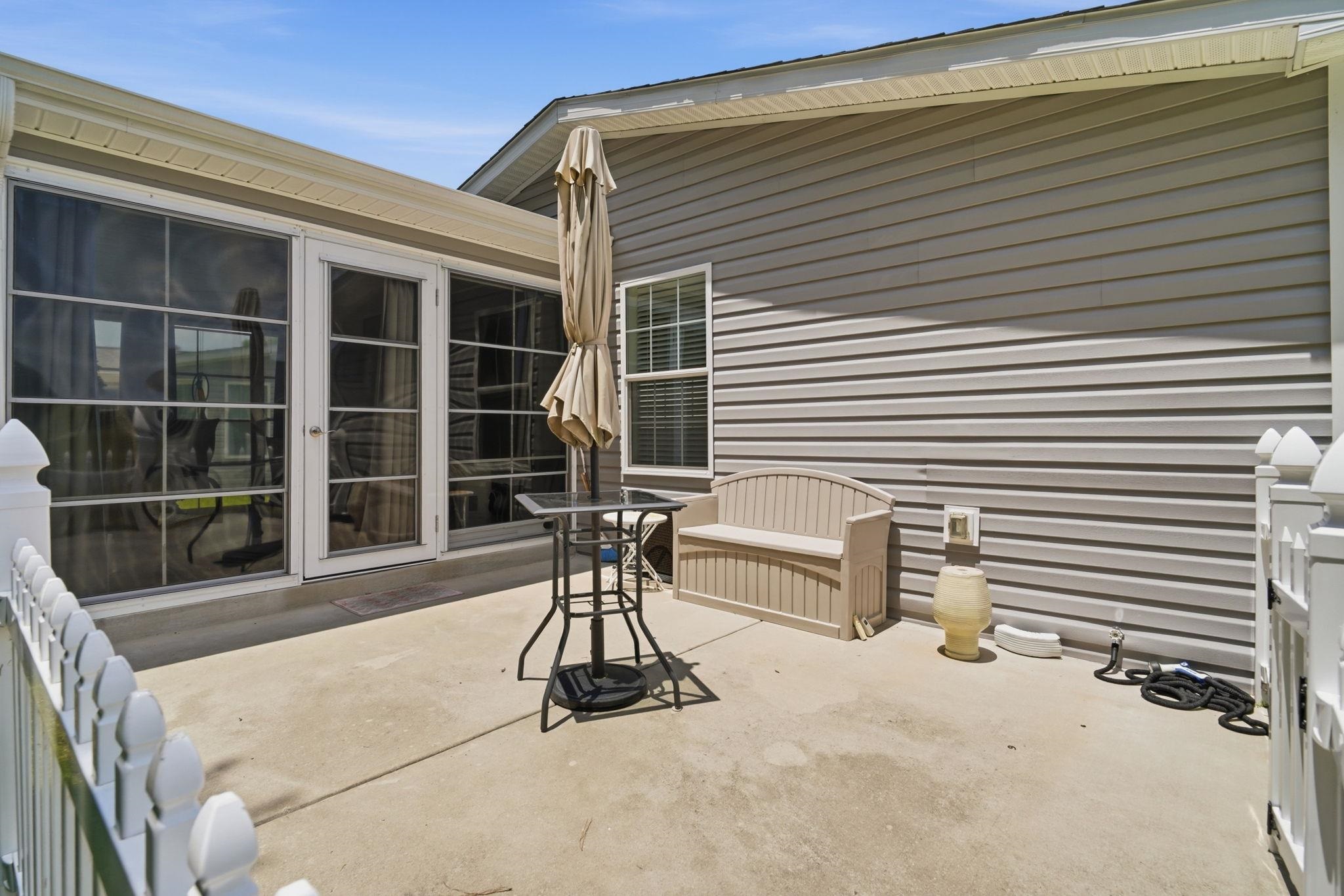 2039 Eastlynn Dr.
