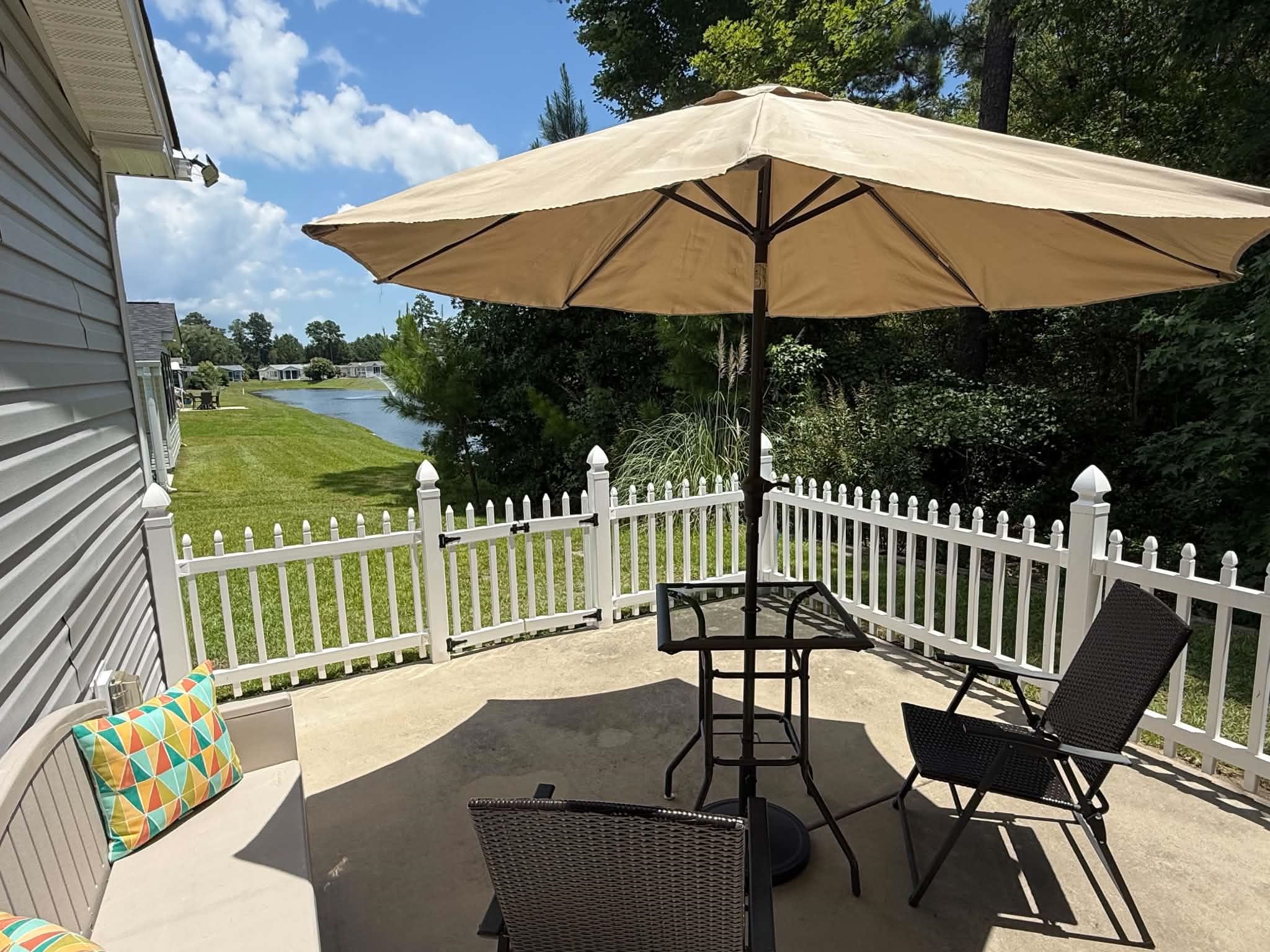 2039 Eastlynn Dr.