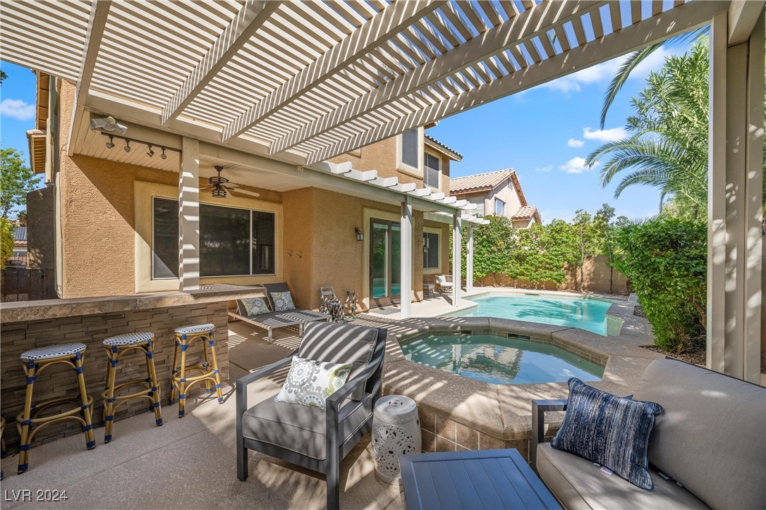 10737 Sapphire Vista Avenue