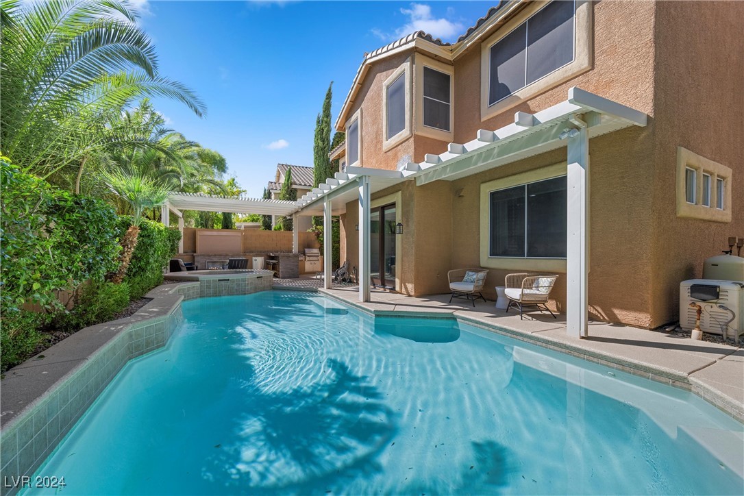 10737 Sapphire Vista Avenue