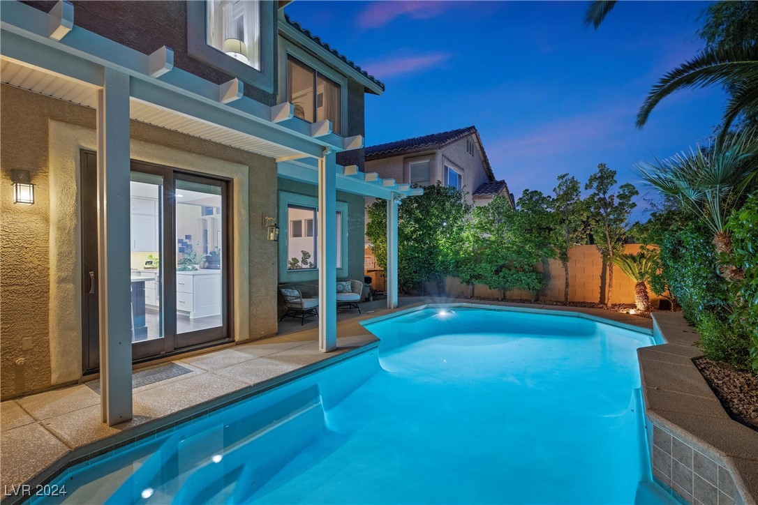 10737 Sapphire Vista Avenue