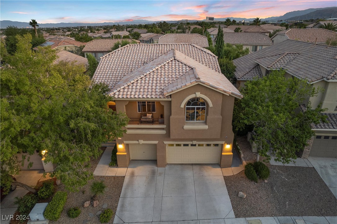 10737 Sapphire Vista Avenue