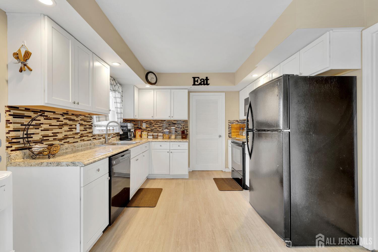 2 harrington Circle