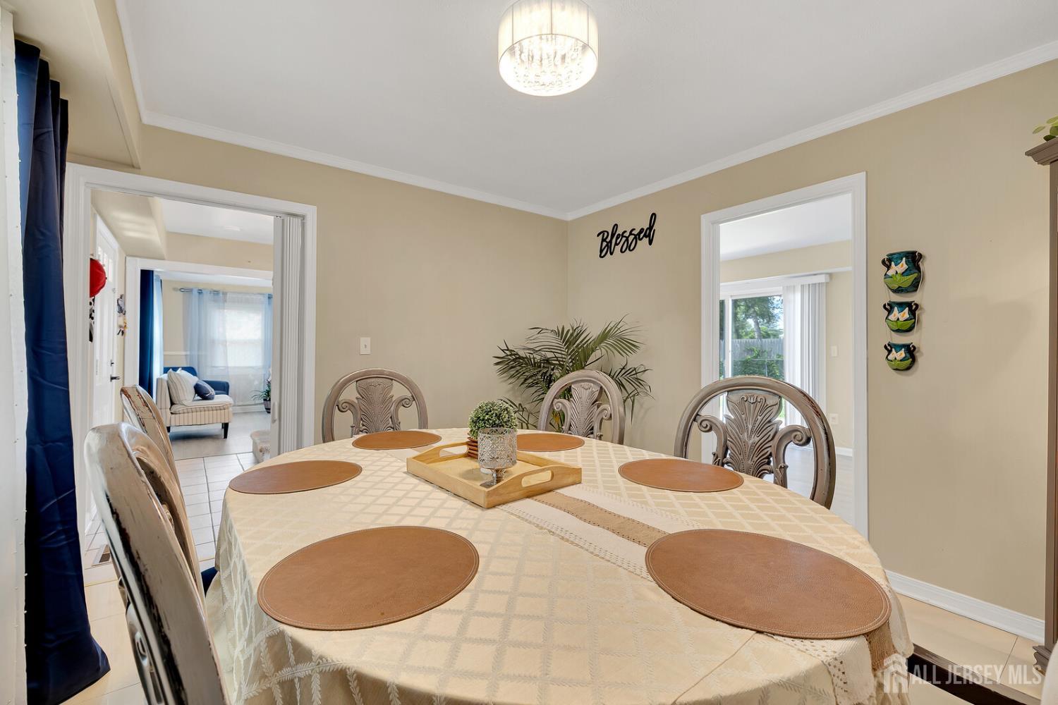 2 harrington Circle
