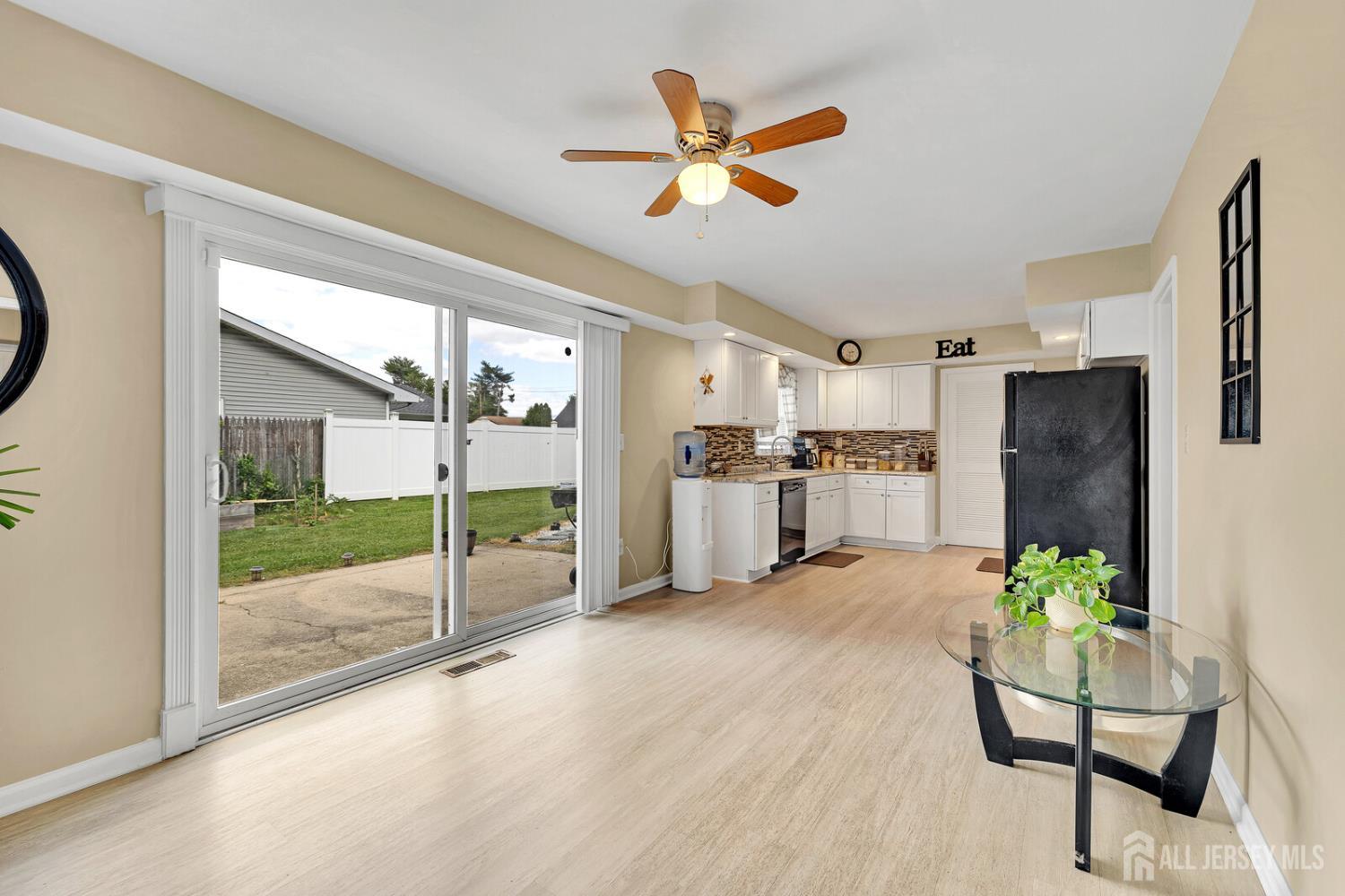 2 harrington Circle