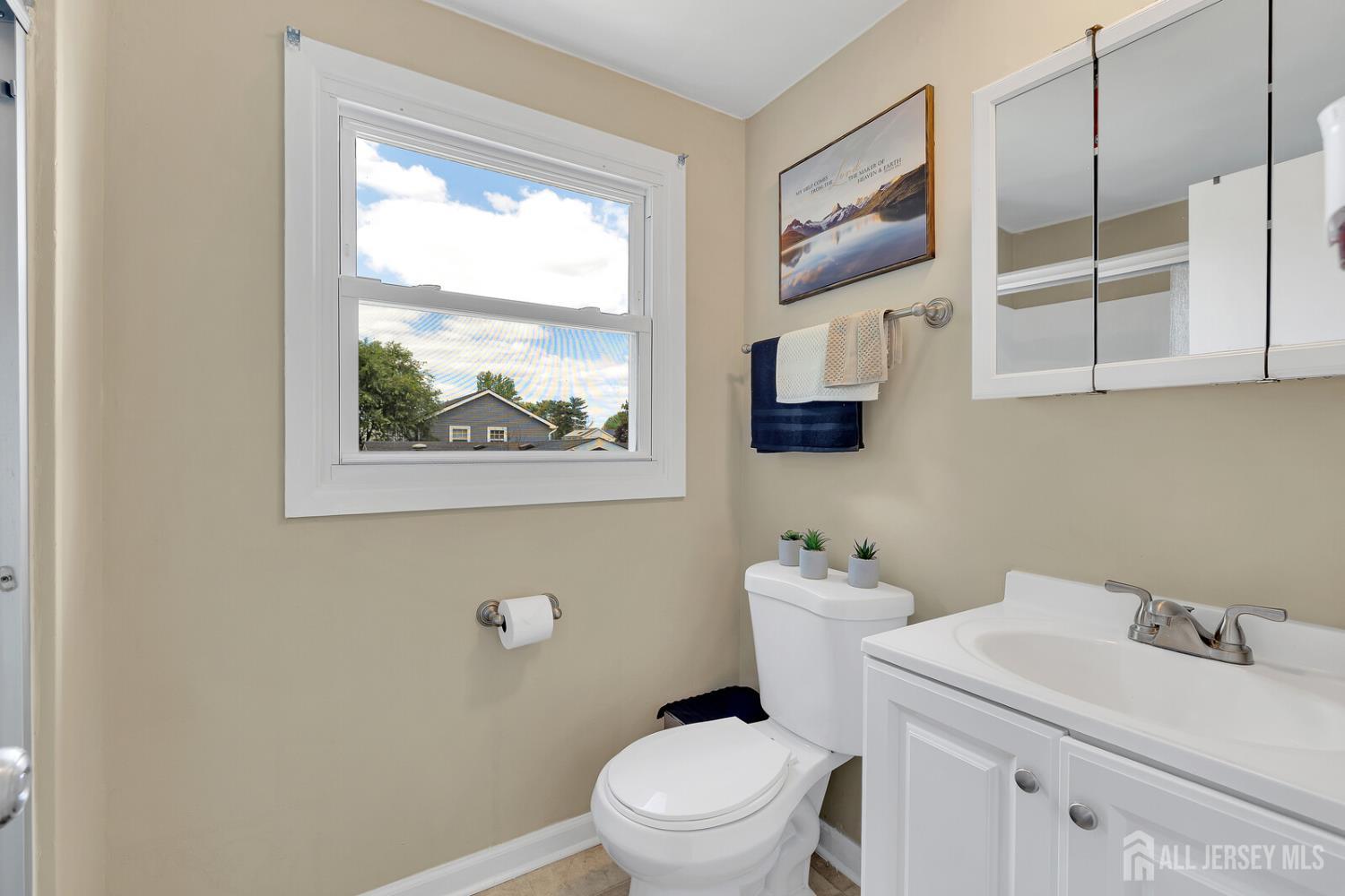 2 harrington Circle
