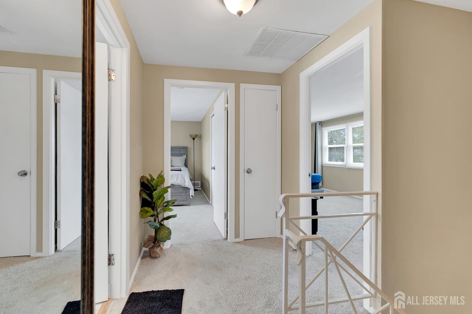 2 harrington Circle