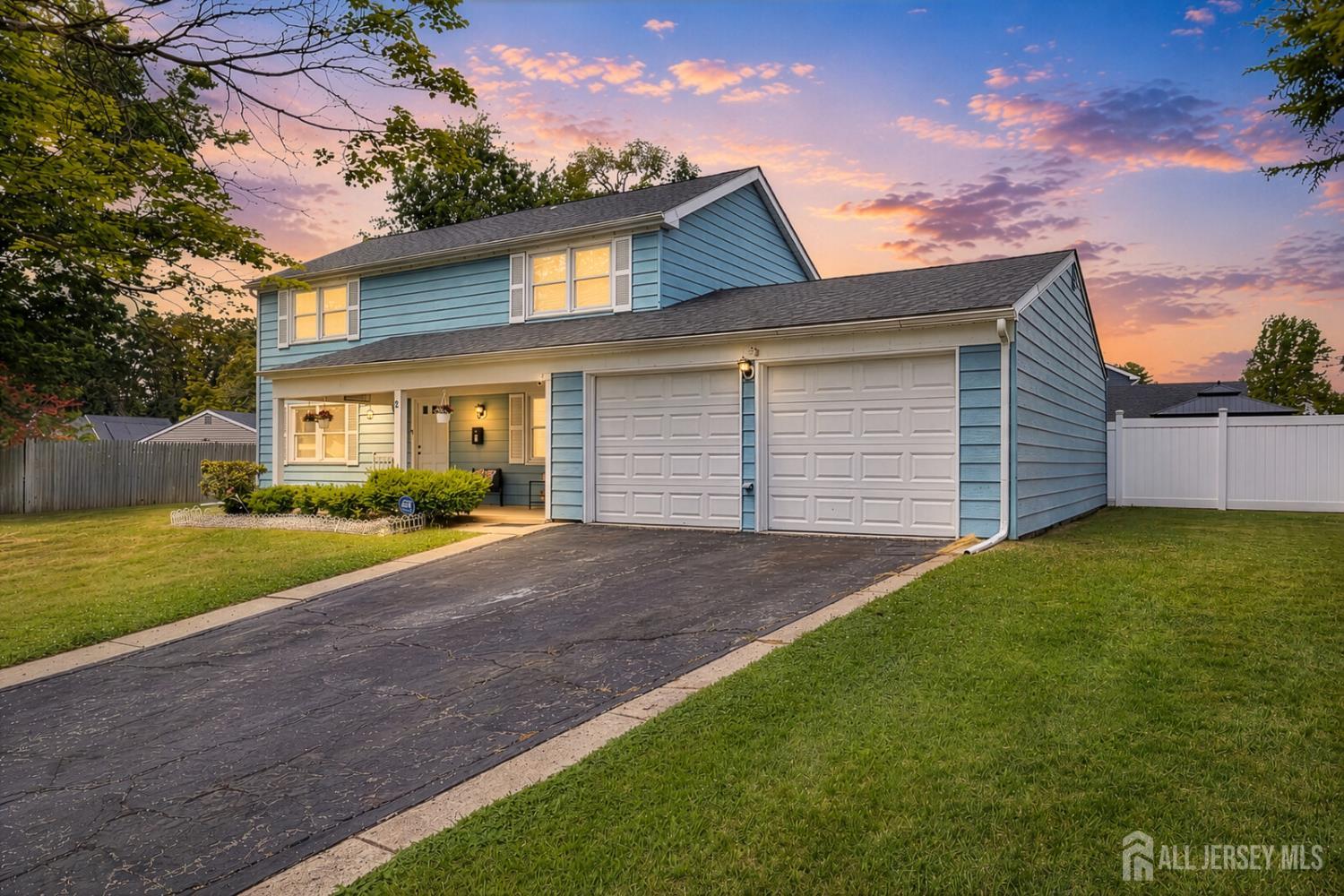 2 harrington Circle