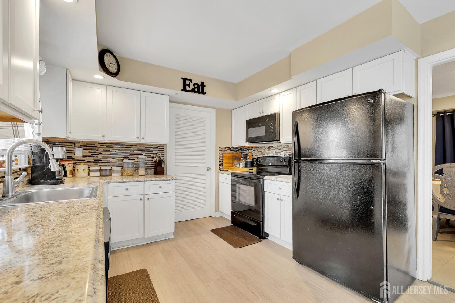 2 harrington Circle