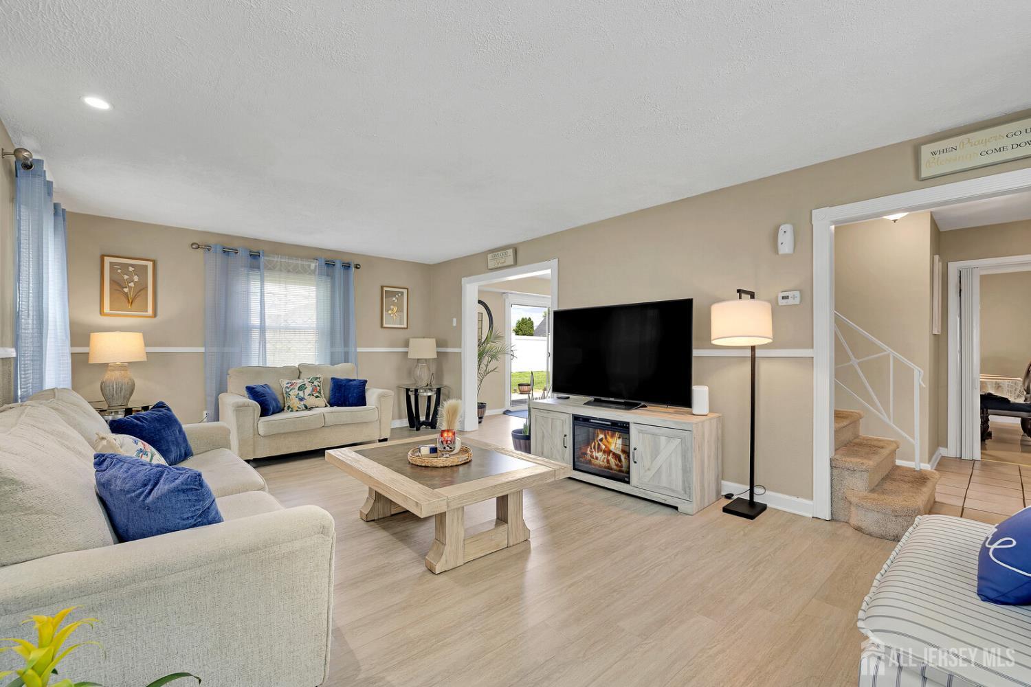 2 harrington Circle