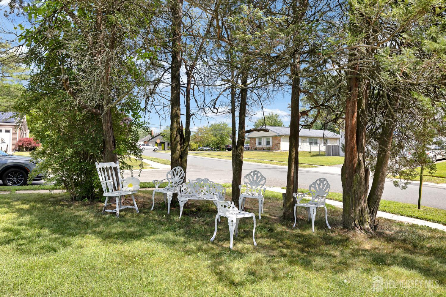 2 harrington Circle
