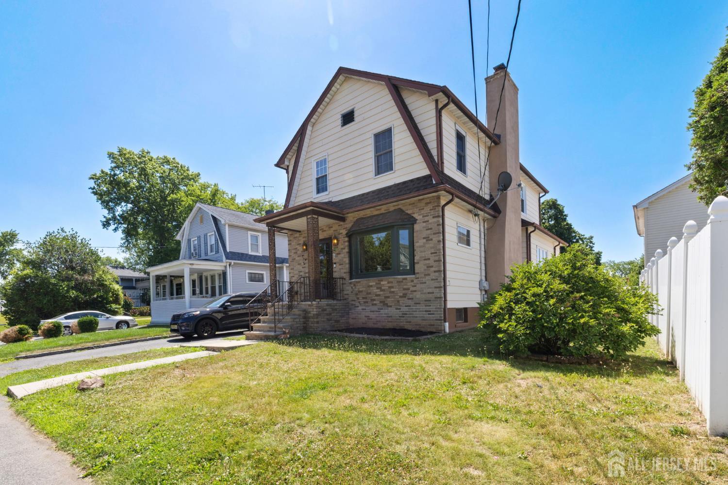 12 Linden Street