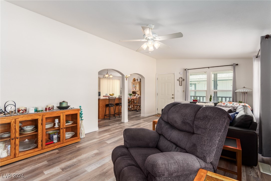3331 Maple Road