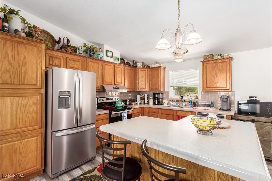 3331 Maple Road