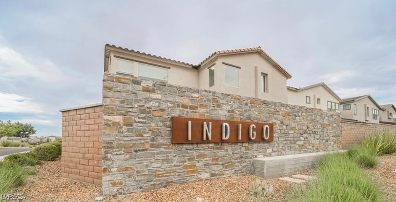 537 Ruby Mesa Avenue