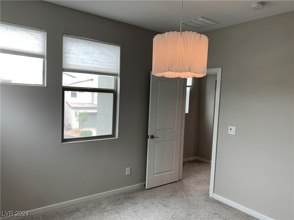 537 Ruby Mesa Avenue