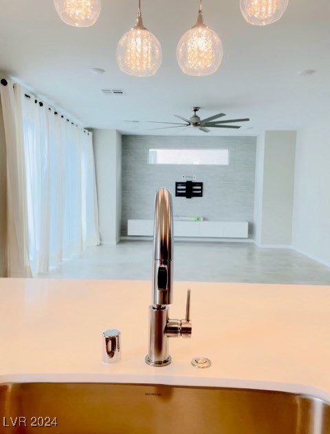 537 Ruby Mesa Avenue