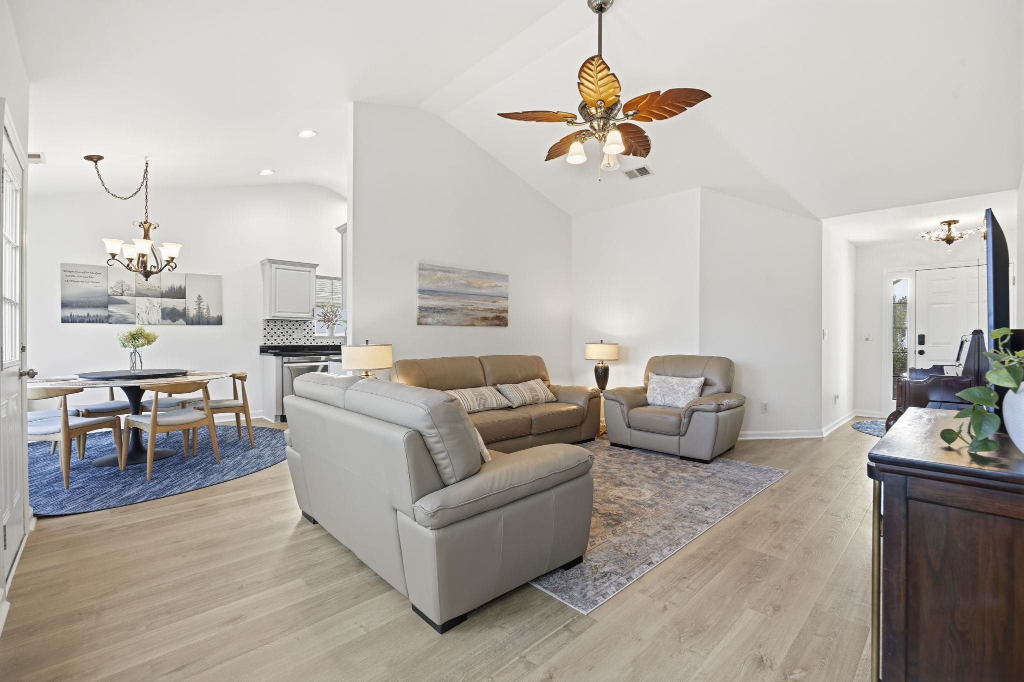 2195 Haystack Way