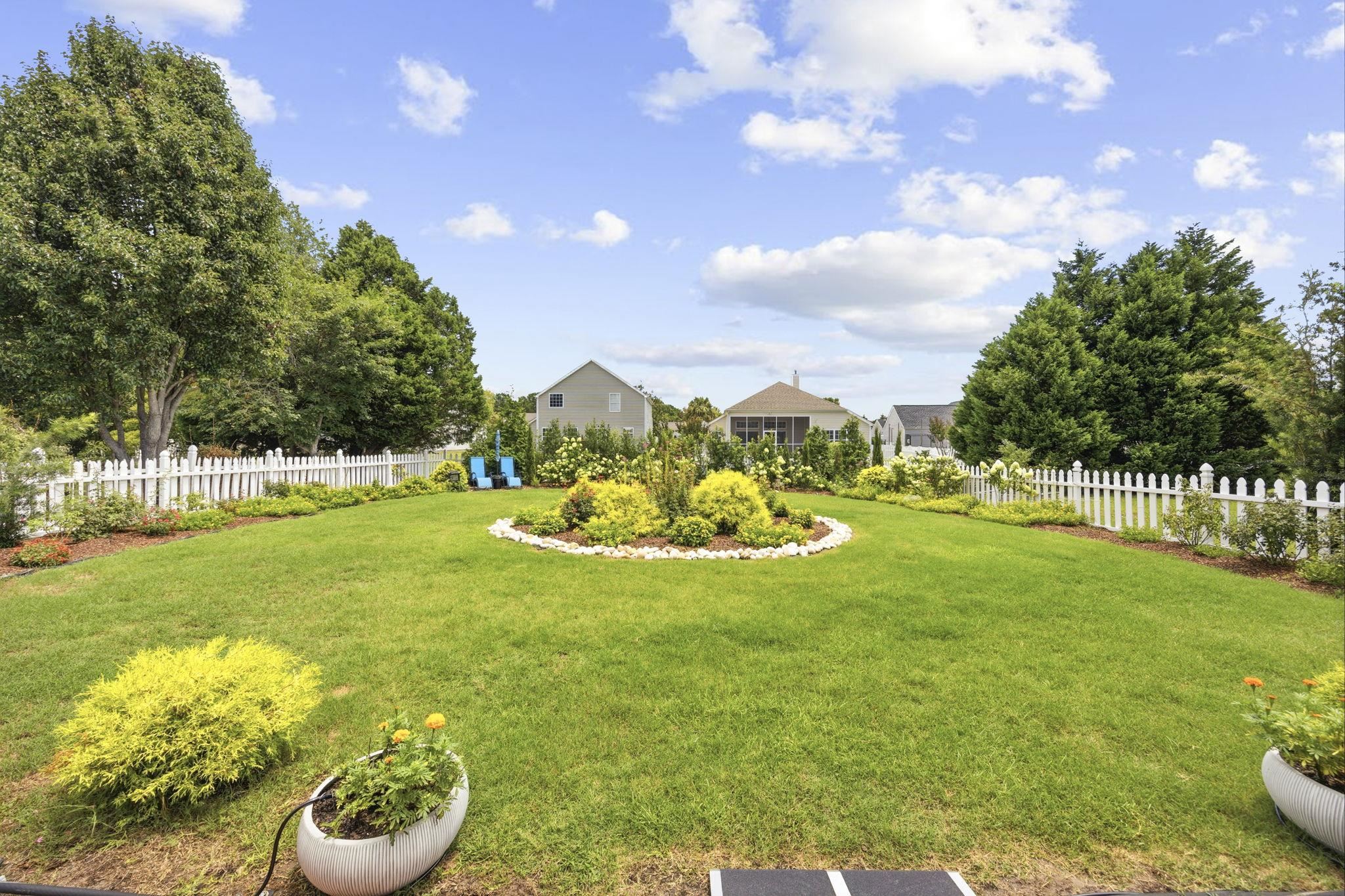 2195 Haystack Way