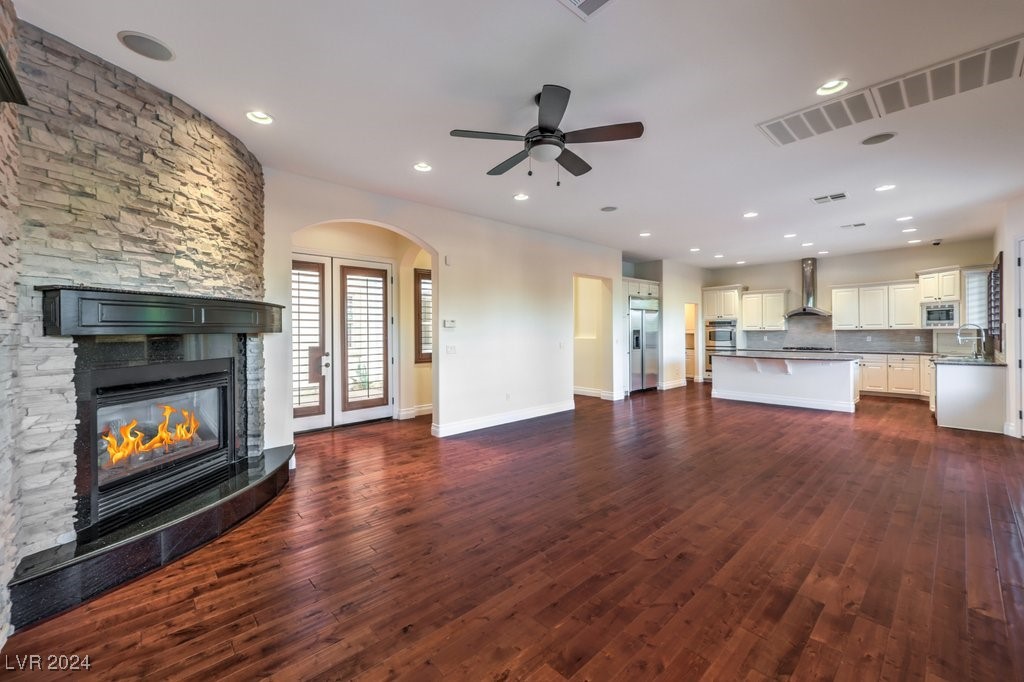 200 Villa Borghese Street