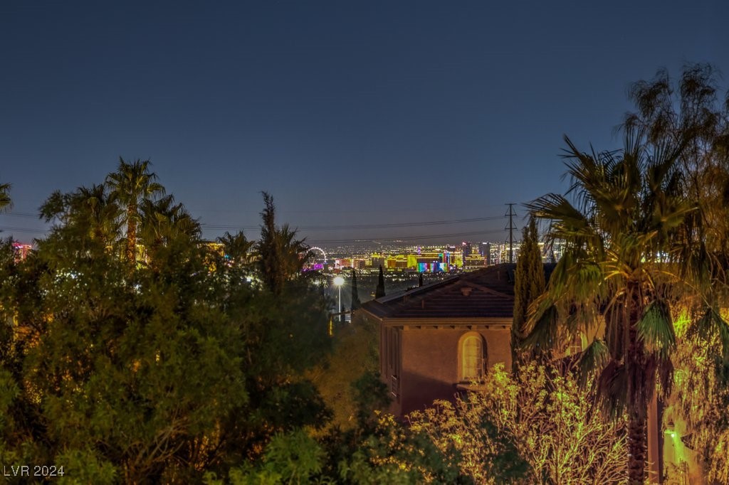 200 Villa Borghese Street