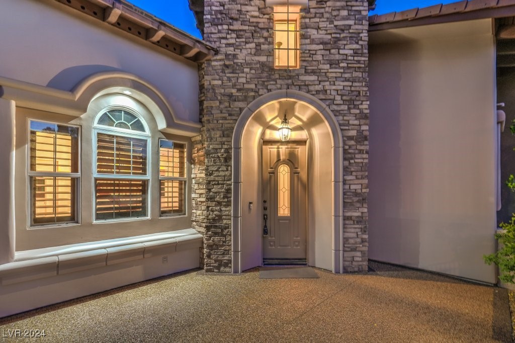 200 Villa Borghese Street