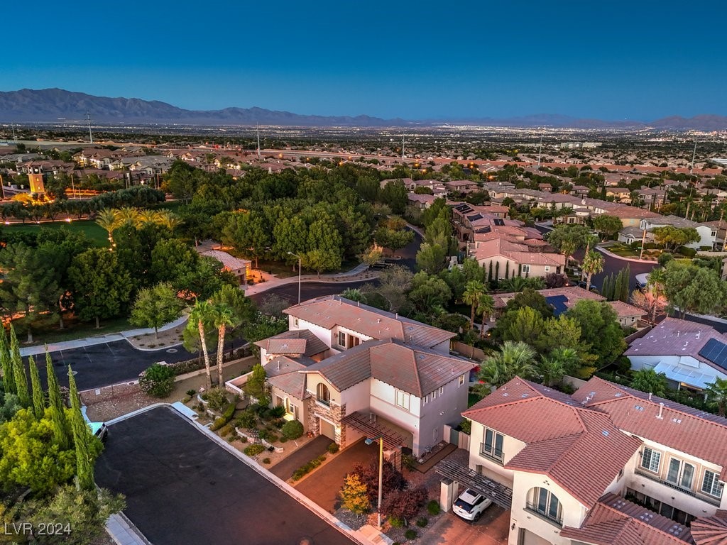 200 Villa Borghese Street