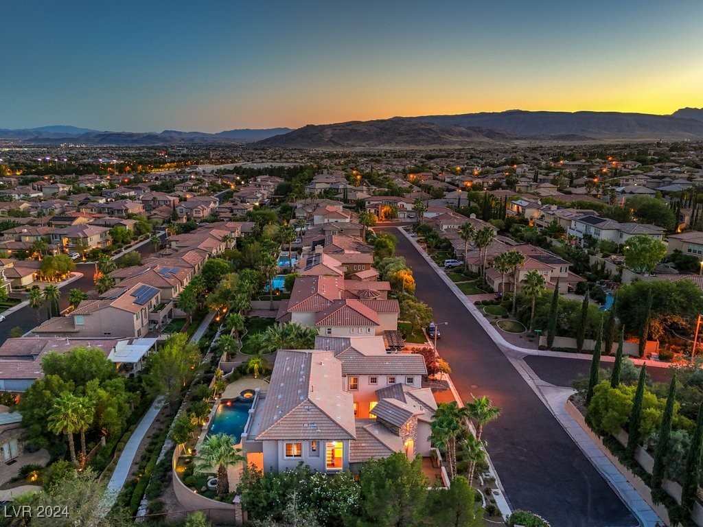 200 Villa Borghese Street