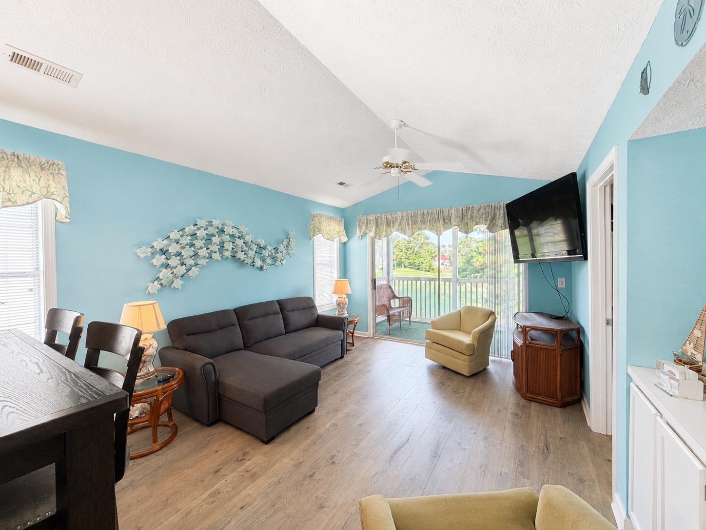 657 Tupelo Ln. Unit: 15G
