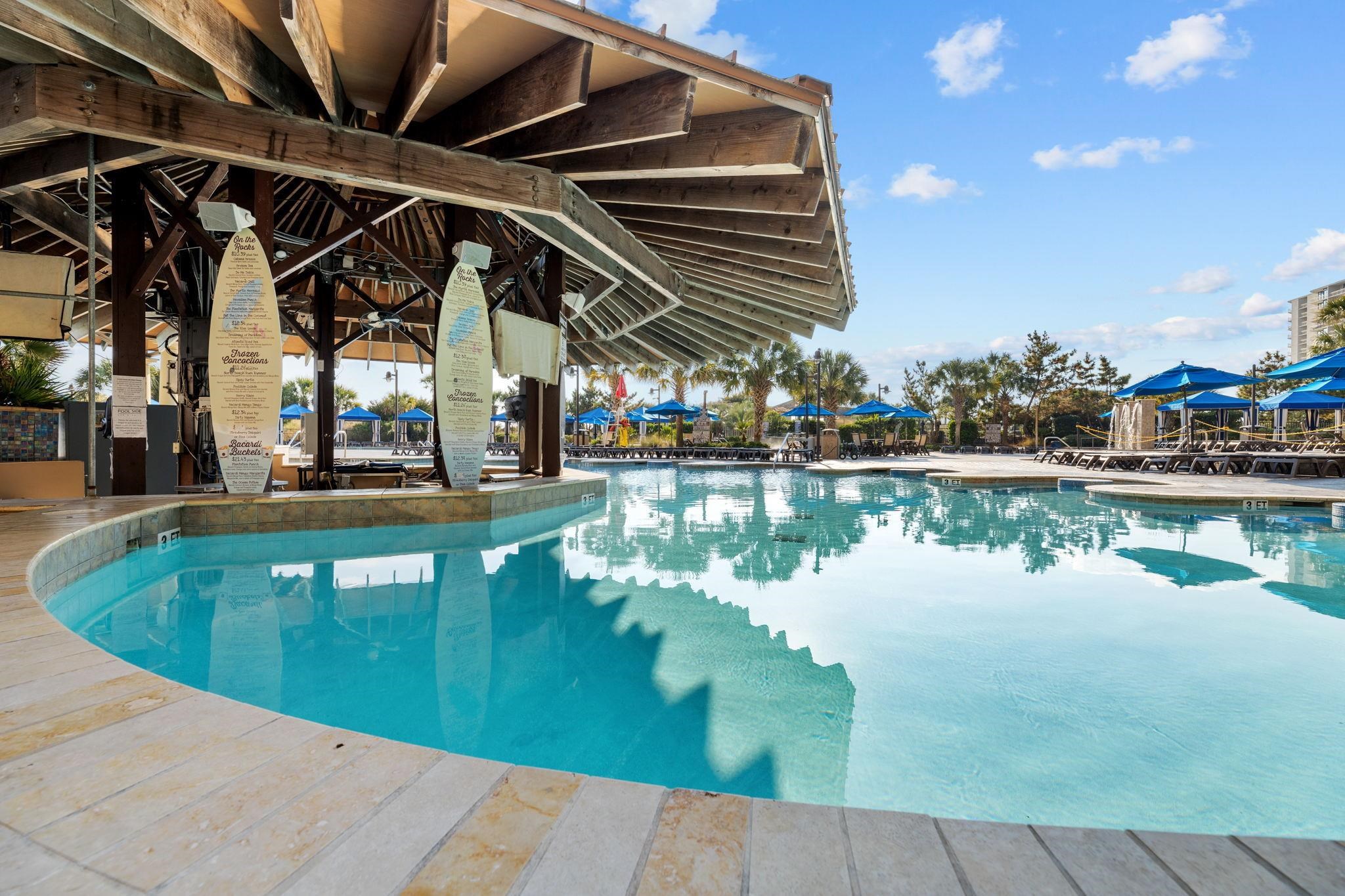 820 Madiera Dr. Unit: 14