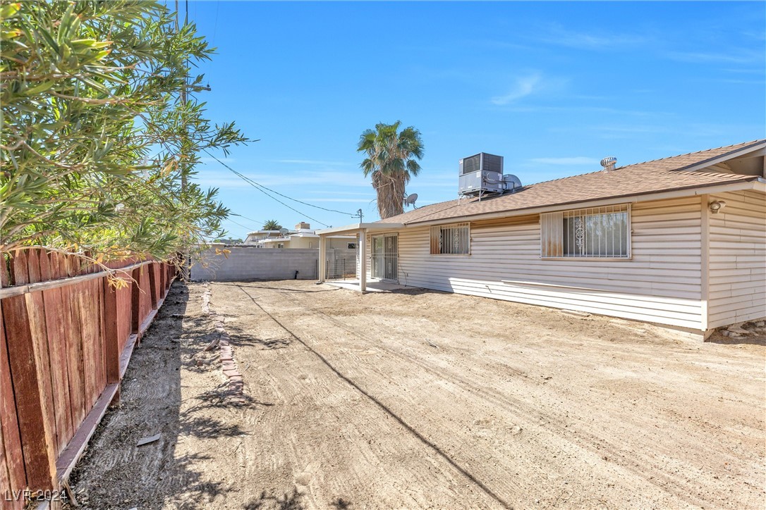 2466 Tournament Street