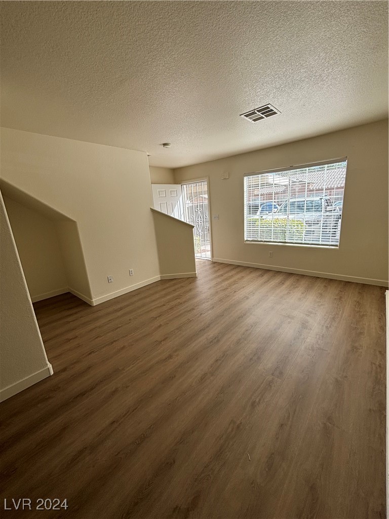 2122 Sleepy Court